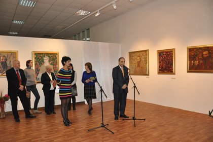 Посланик Коцев откри изложба на Майстора в Москва